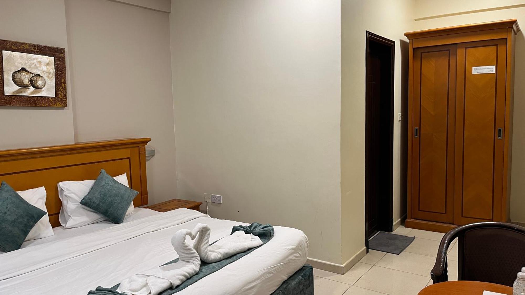 Al Murooj Hotel Apartments Muscat Eksteriør billede